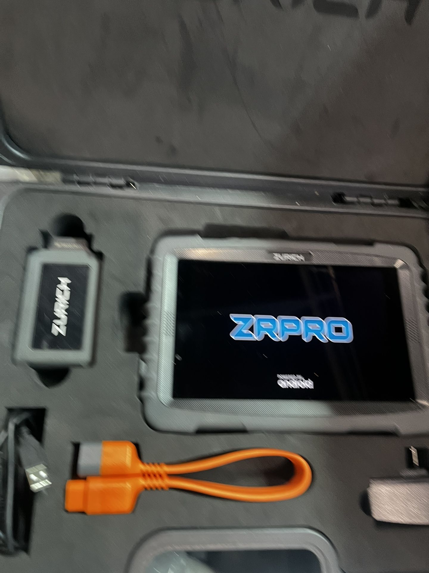 Zurich ZR Pro Automotive Scanner