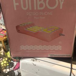 Inflatable Retro Phone