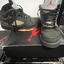Jordan 5 Retro Gore-Tex Off Noir 