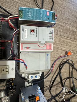 PLC/Automation/Motor controls equipment. Allen Bradley Guardlogix 1769 L33ERMS Controller. Unitronics Vision 230 HMI/Contoller