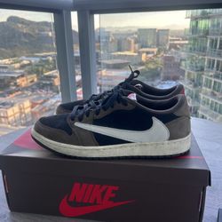 Travis Scott Jordan 1 Mocha Size 12