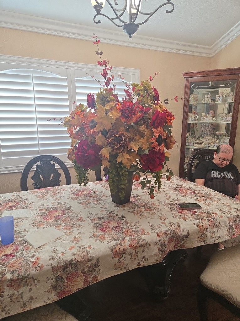 Floral Arrangement With Vase