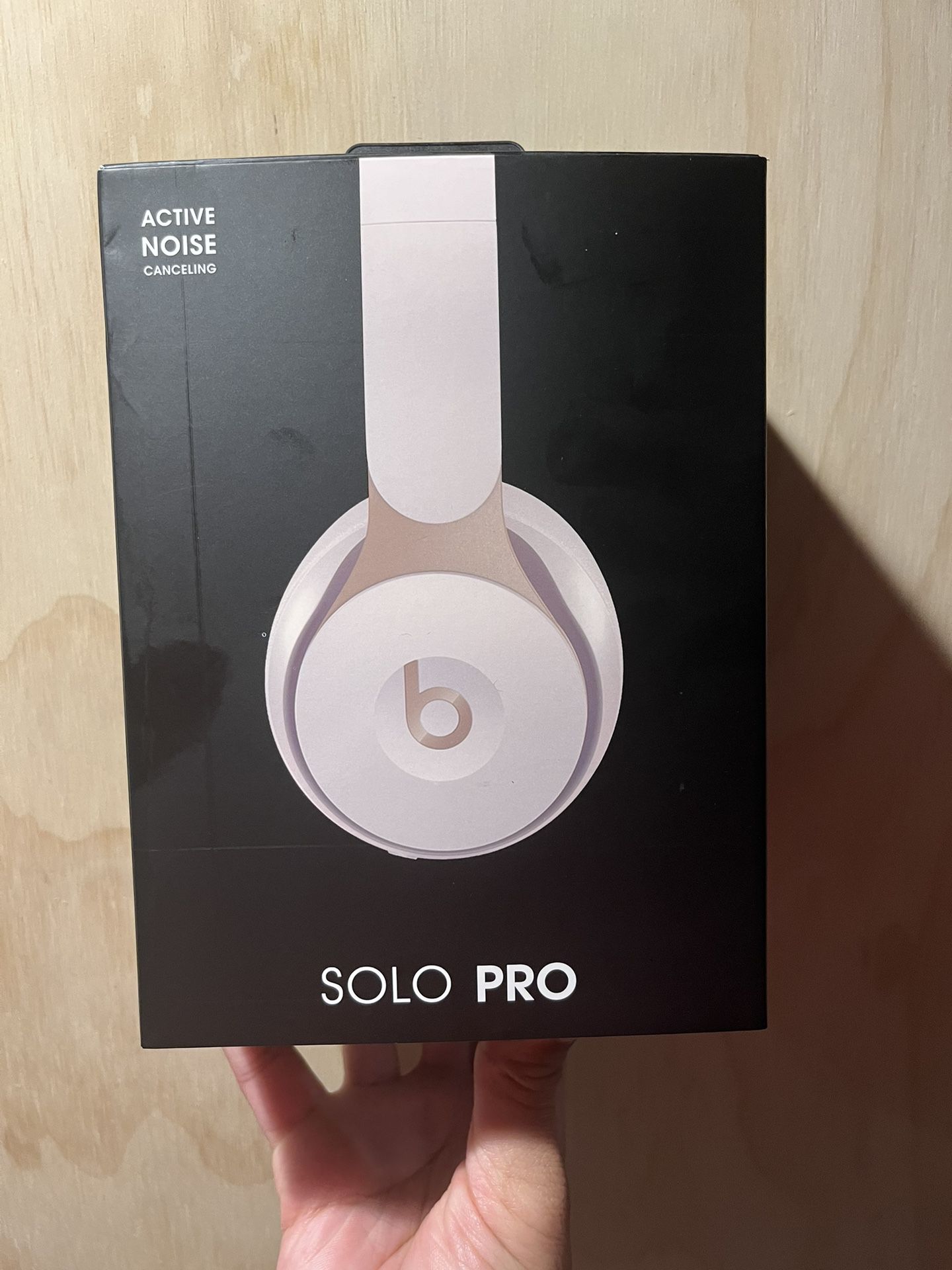 Beats Solo Pro 