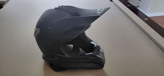 Men's helmet