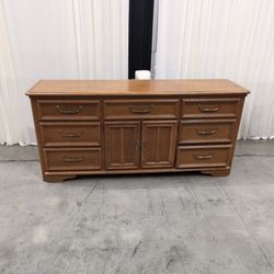 Traditional Wood Dresser with Center Cabinet Doors