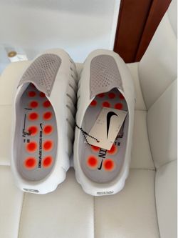 Nike Mind 001
