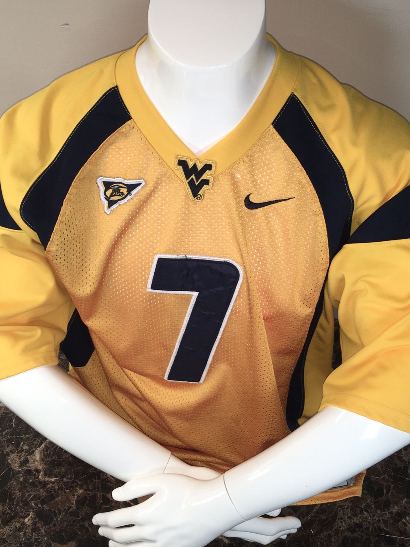 Men's Sz 52 Nike WVU Mountaineers Football Jersey Yellow Gold # 7 WV Please see photos for details Sewn/Stitched West Virginia University