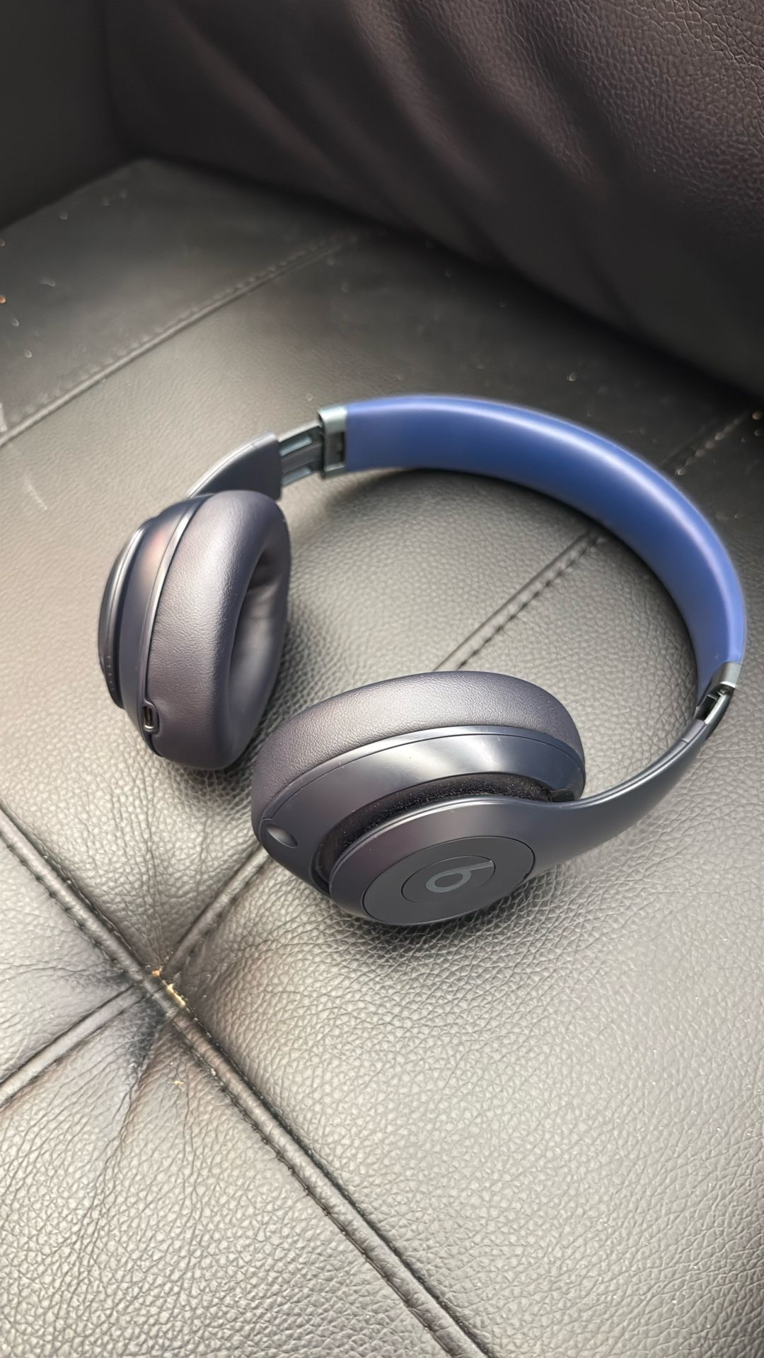 Beats 3 Studio headphones