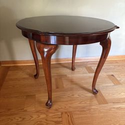 Elegant Wood Table 