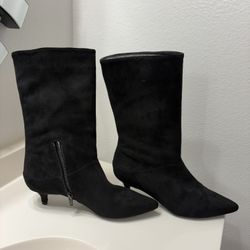 Unida Black Boots 