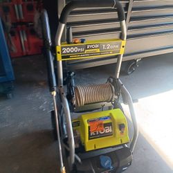 RYOBI CORDED PRESSURE 2000 PSI 