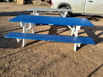 8 Foot Jumbo Picnic Table In Time For New Years