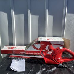 Homelite 17 in. 2.7 Amp Electric Hedge Trimmer