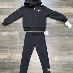 NEW Nike Girl's Size 5 Tracksuit Shine - Black/Gold (36L434-023)