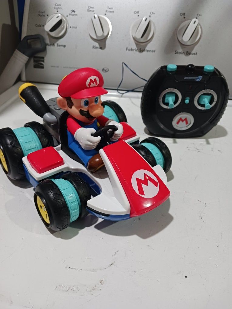Mario Kart Anti Gravity R/C Racer. Good Condition.