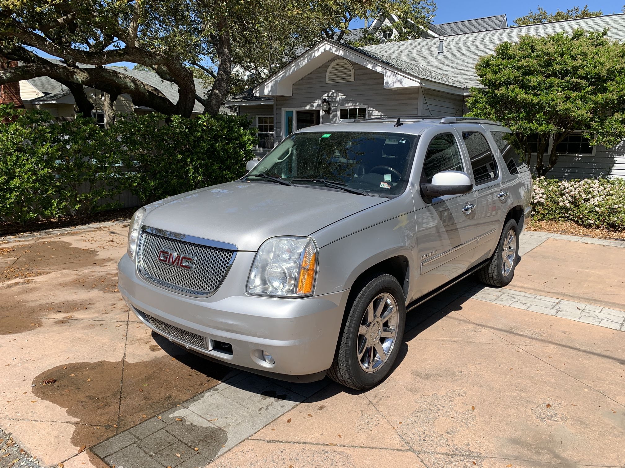 2011 GMC Yukon Denali