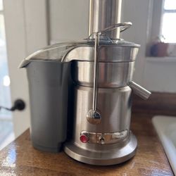 Breville Fountain Elite 1000W Professional Grade Electric Juicer - 800JEXL