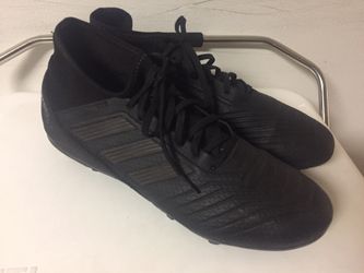 Predator 18.3 FG Football Boots - Adult - Core Black/Utility Black