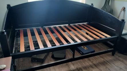 Captain's bed twin-sized (Free!!)