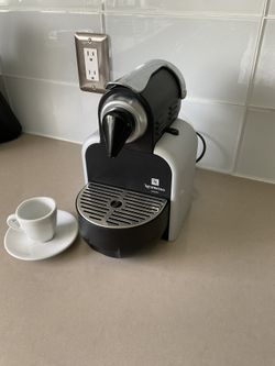 Nespresso / Espresso Coffee Machine