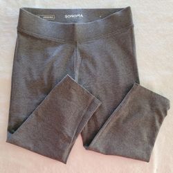 NEW Grey Crop Leggings!