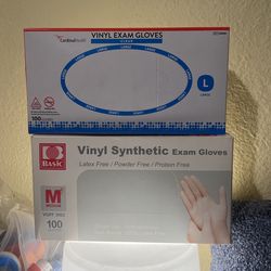 vinyl gloves