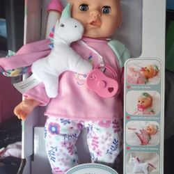 Baby Doll That Blinks And Has Accessories 