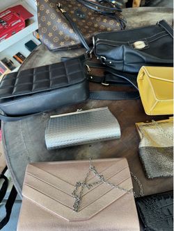 $5  each deal handbag , buy 4 get 1 free