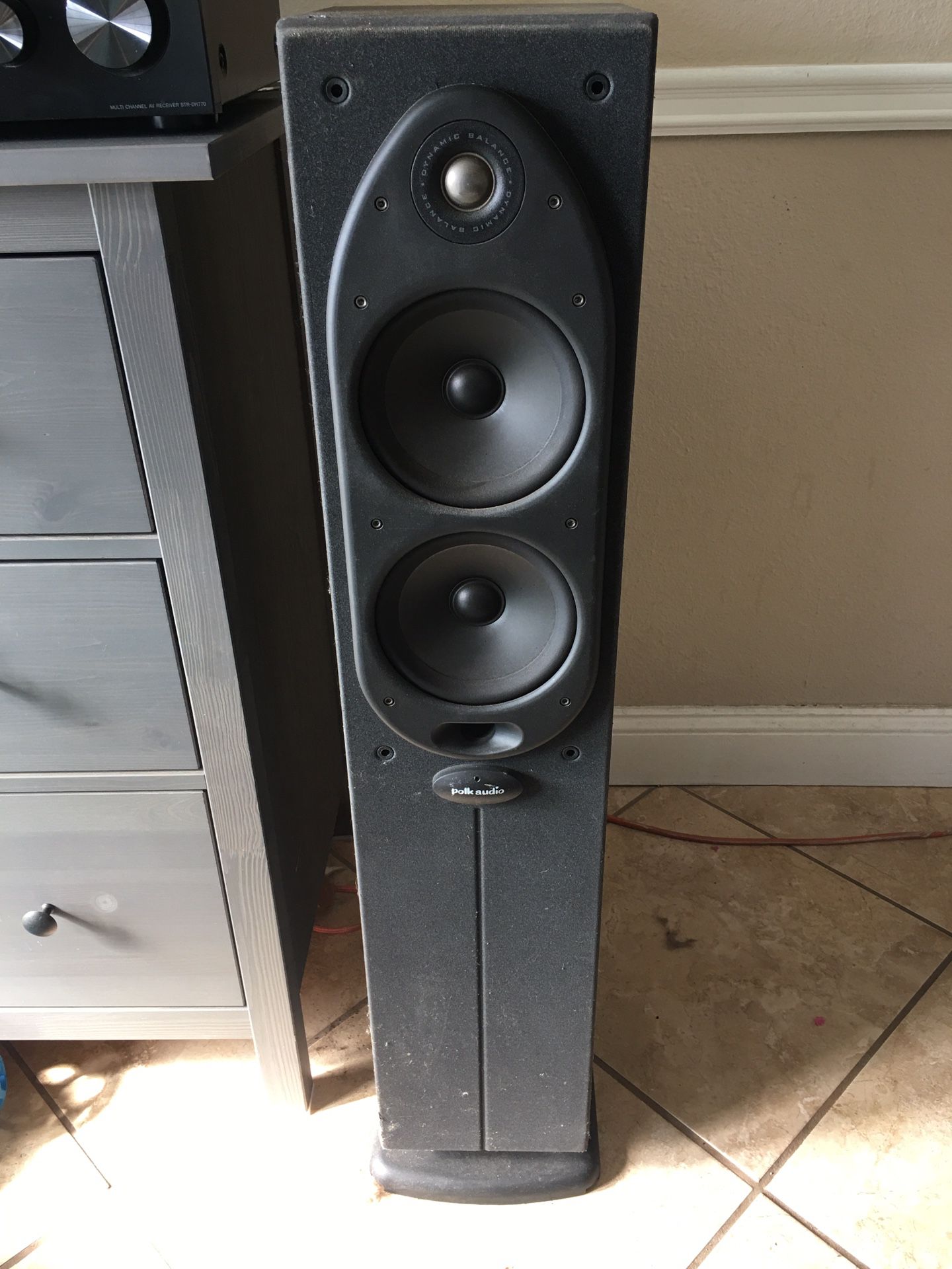 Very nice 4 Polk audio home surround speakers.They work very good and sound really nice.asking $$150obo. Ora possible trade let me know what you have.