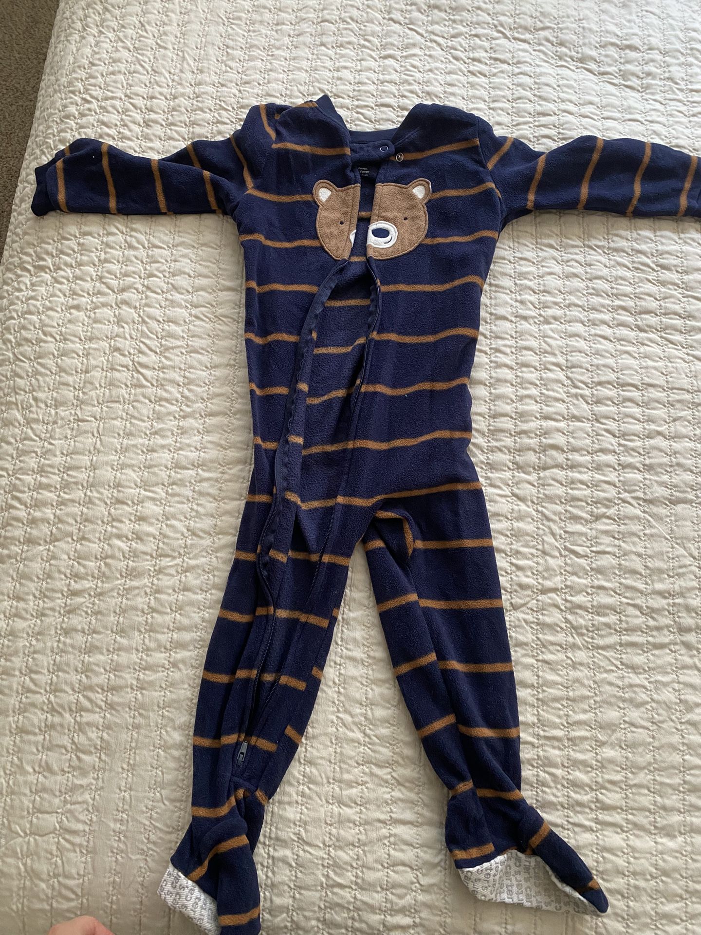 Boy 2T Footsies/ Pjs