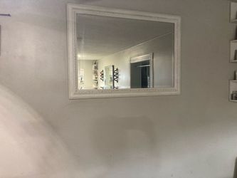 White mirror