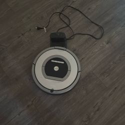 roomba vaccum 