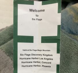 Six Flags Season Pass