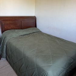 Full Size Bedroom Set W/ Mattress