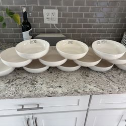 Rae dunn Pasta Bowl Set 