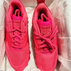AUTHENTIC “CARDI  B  REEBOK”