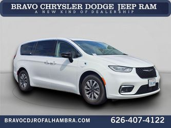 2024 Chrysler Pacifica Hybrid