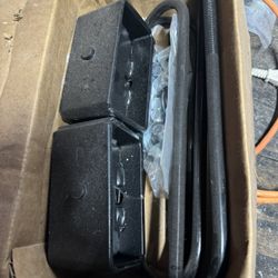 Ford 3 Inch Lift Blocks With Bolts 