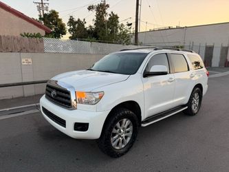 2009 Toyota Sequoia SR5