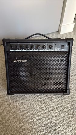Donner DKA-20 Personal Monitor Amplifier, Working
