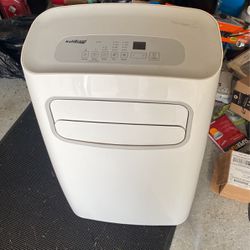 Air conditioner 8,000 BTU’s