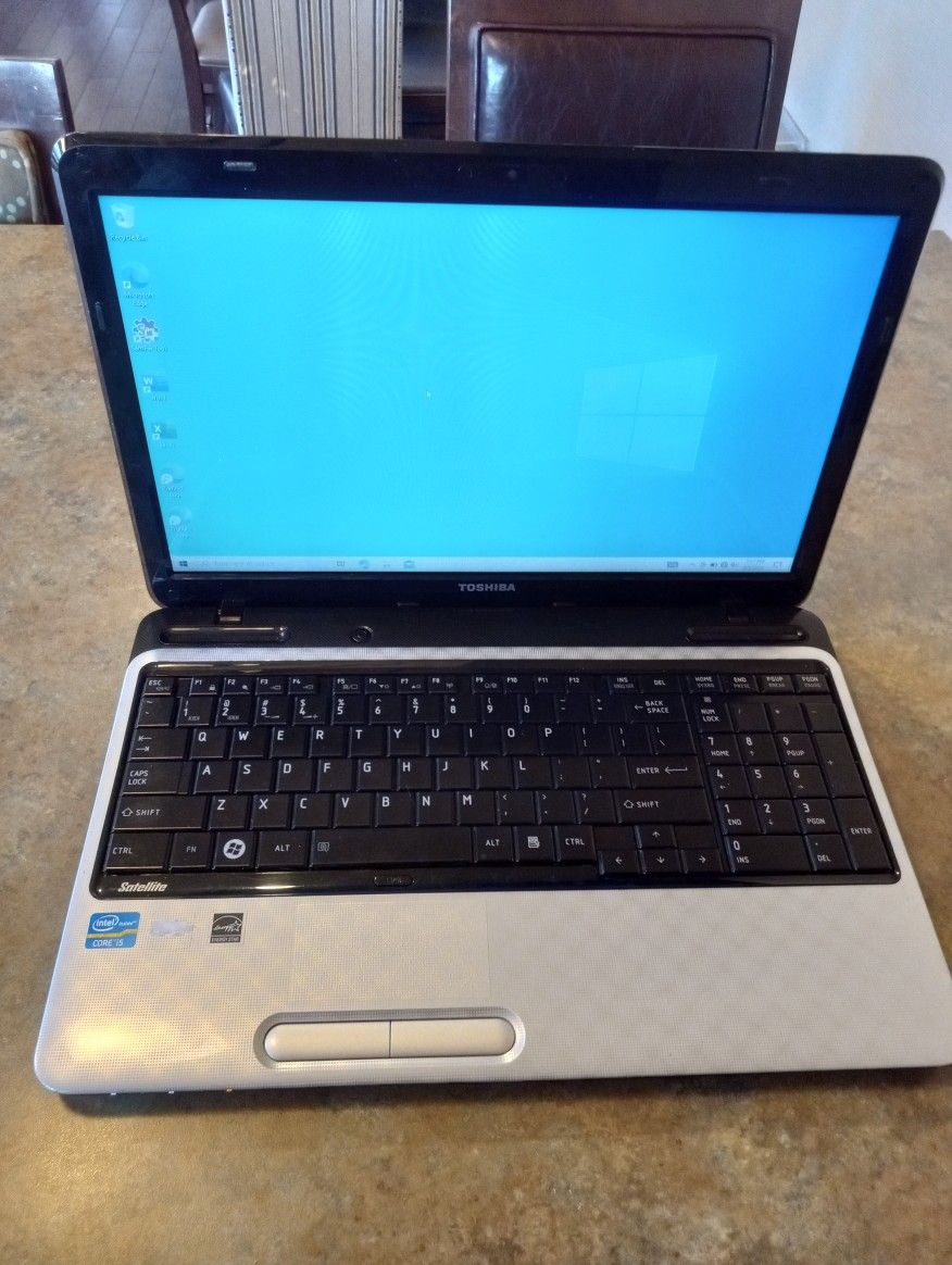 Laptop Toshiba 15'
