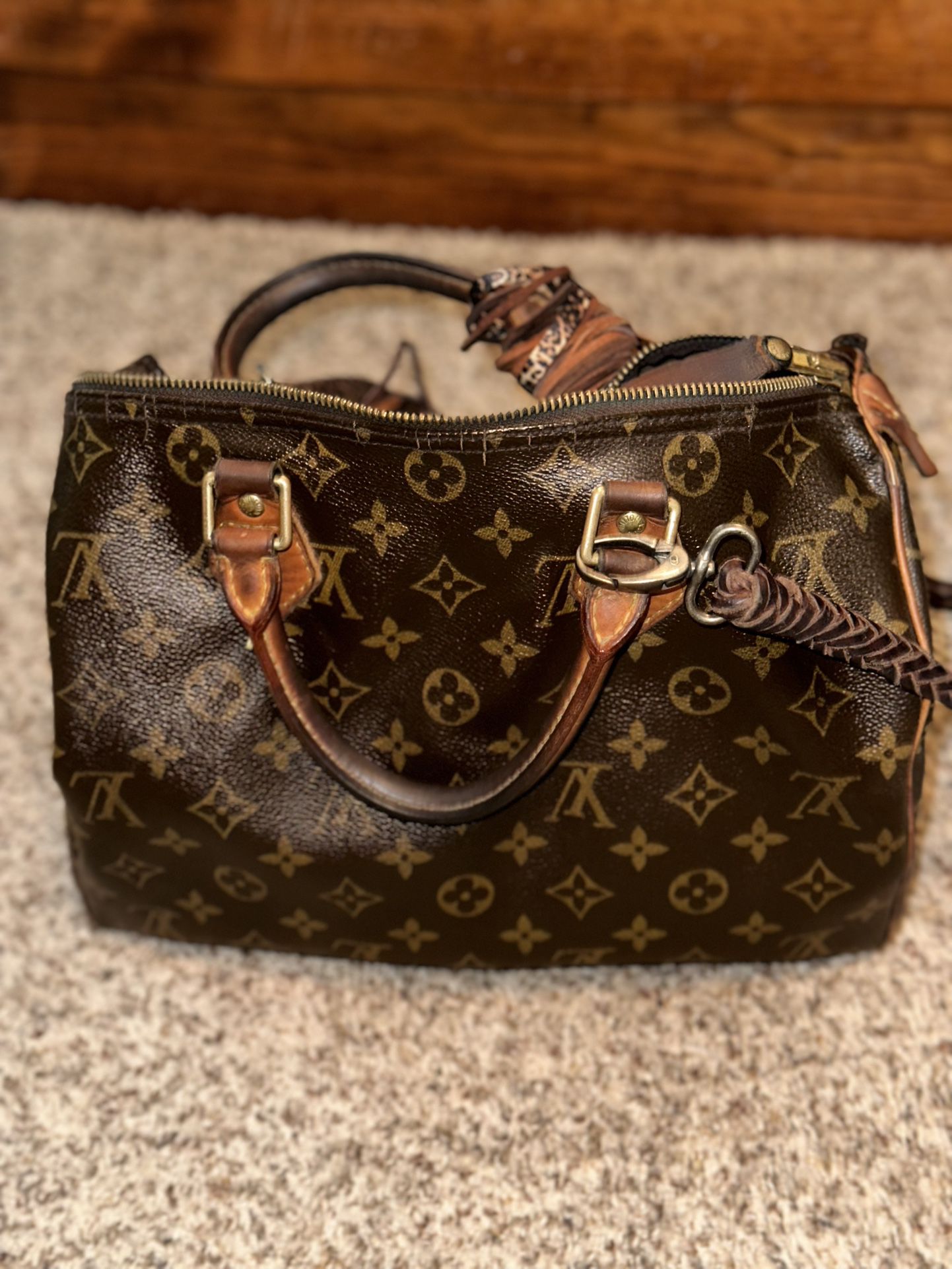 Authentic Louis Vuitton Customized With Fringes for Sale in Dallas, TX -  OfferUp
