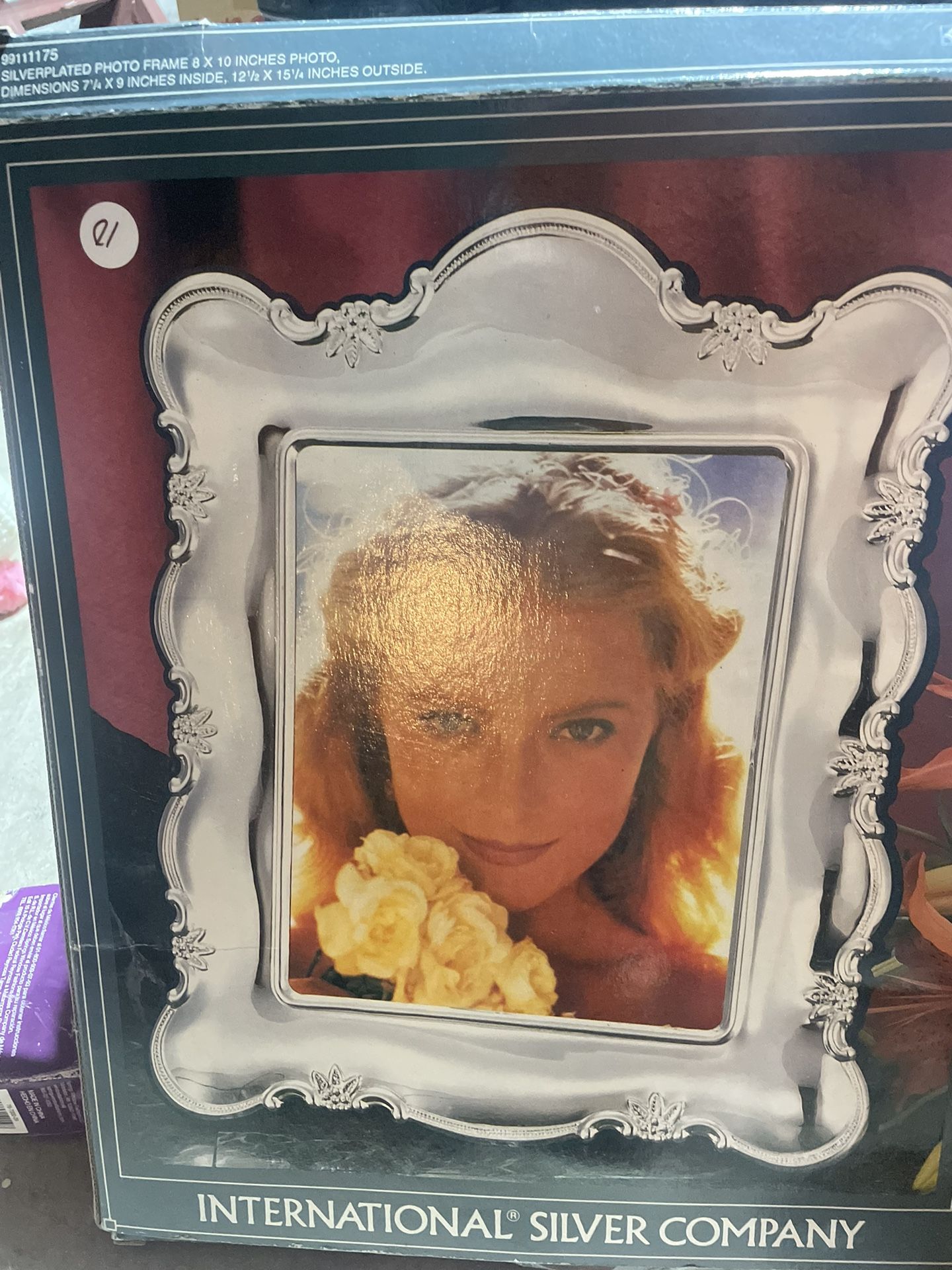 Frame Silver