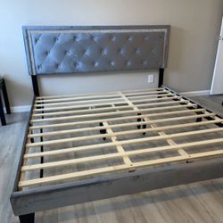 NEW IN BOX Beautiful King Size Grey Bed Frame 