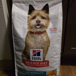 Hill's dog food 15.5lb ($45 cash) New bag