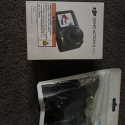 Go Pro With Accessory 