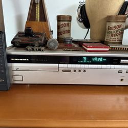Vintage Marantz / Akai / Pioneer 