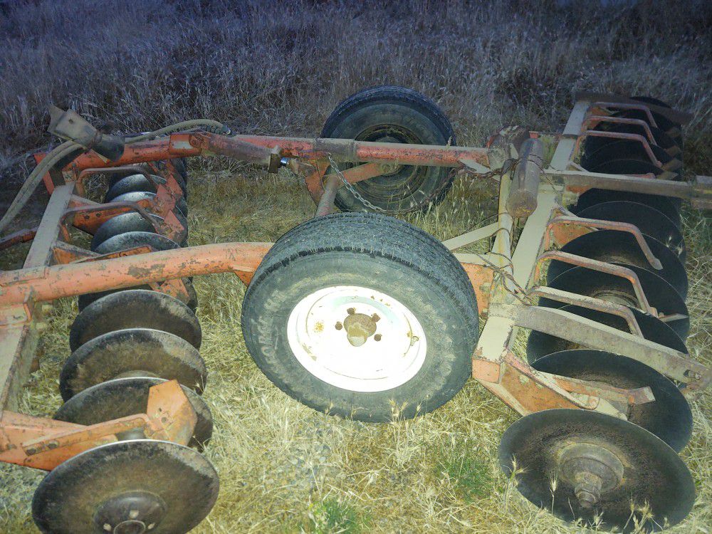 Off Set Tractor Disc Implement 