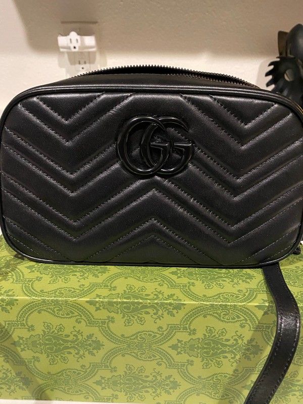 GUCCI